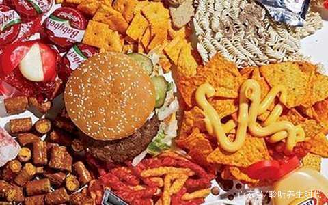 這些食品被營(yíng)養(yǎng)師定為垃圾食品，一口都不吃！